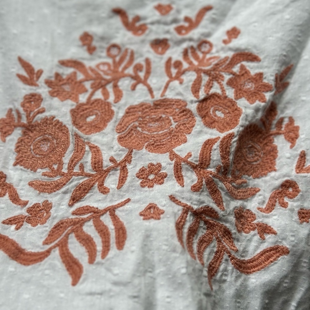 Universal Thread Embroidered Peplum Blouse - Picture 3 of 5